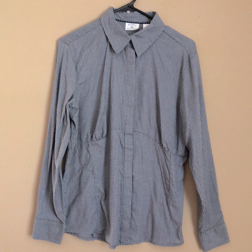 Button Down Gray Checkered with flared waist and long sleeves